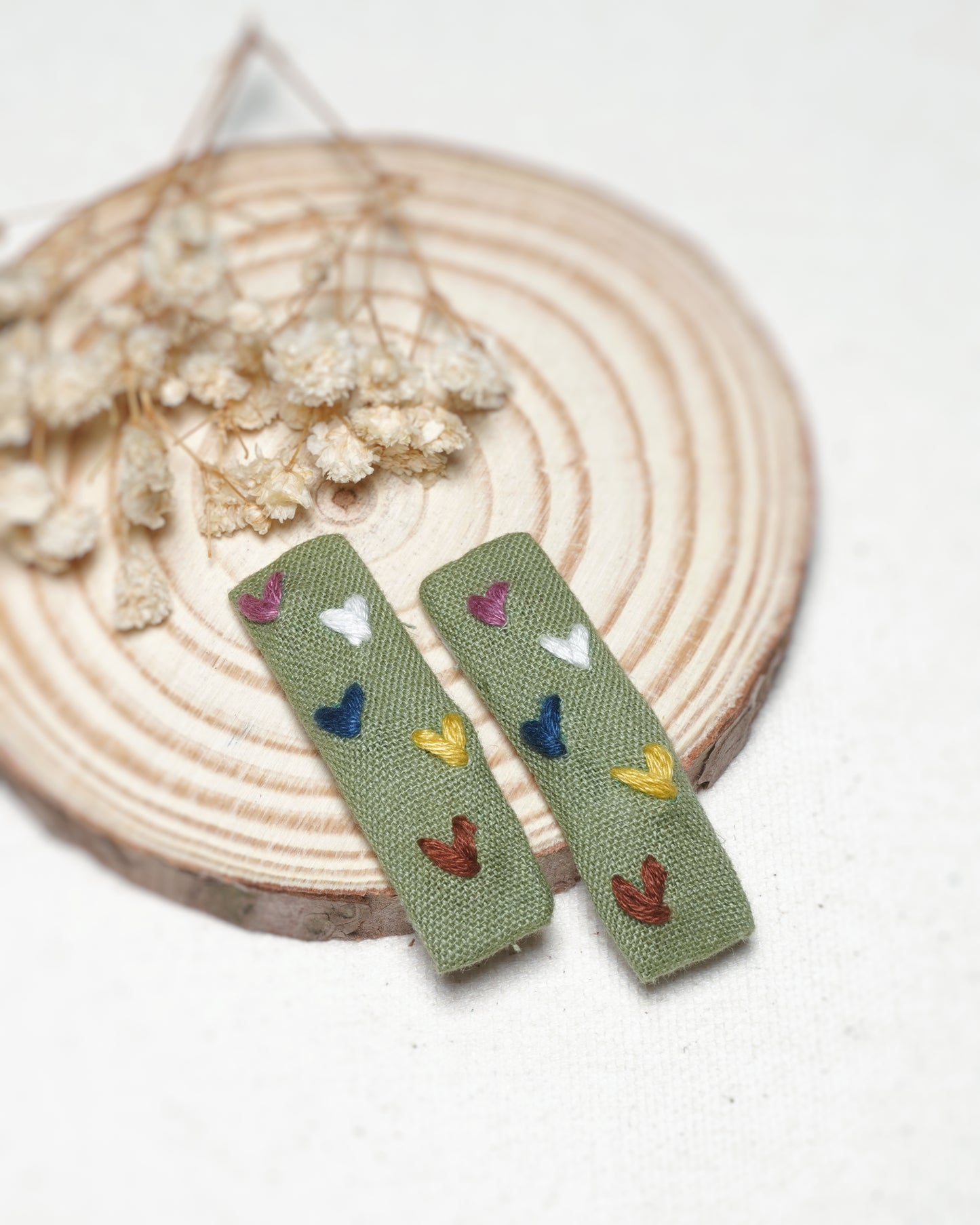 Hearts & Shine Handmade Hair Clips (Green)- Pack Of 2