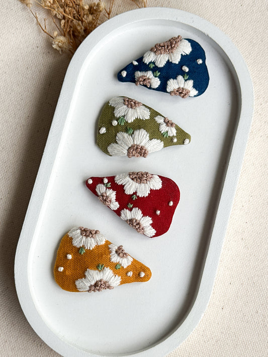 Triangular Meadow Bloom Handmade Hairclips - Pack of 4