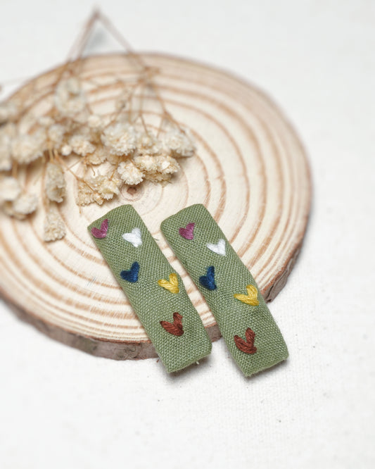 Hearts & Shine Handmade Hair Clips (Green)- Pack Of 2
